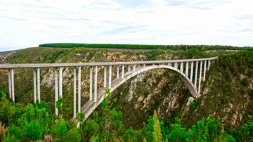 El Bloukrans Bridge Bungy