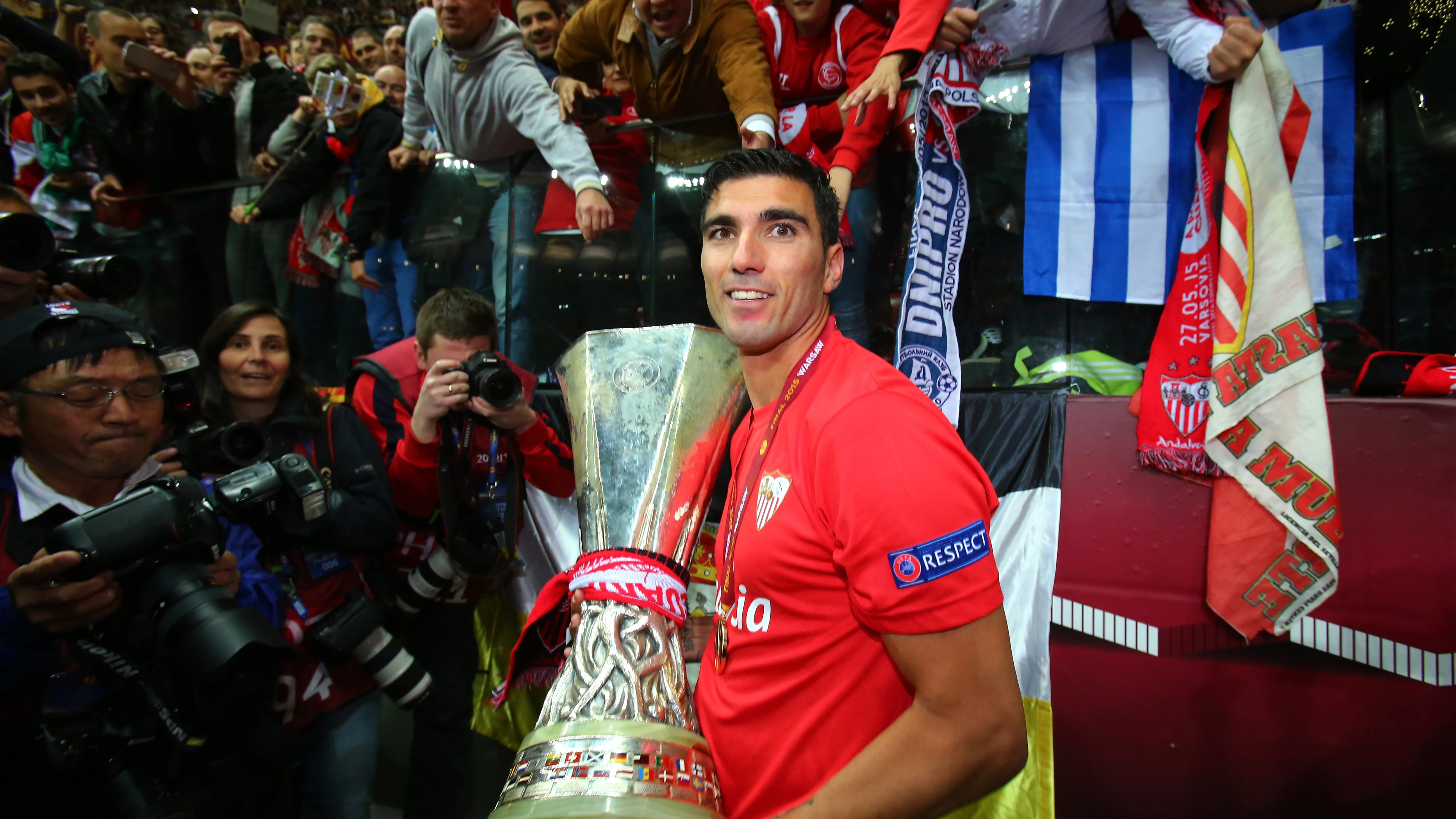 Reyes ganó tres Europa League consecutivas con el Sevilla