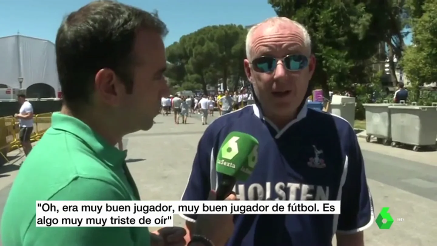 Los aficionados ingleses en Madrid, conmocionados por la muerte de Reyes: "Es algo muy triste de oír" Los aficionados ingleses en Madrid, conmocionados por la muerte de Reyes: "Es algo muy triste de oír"
