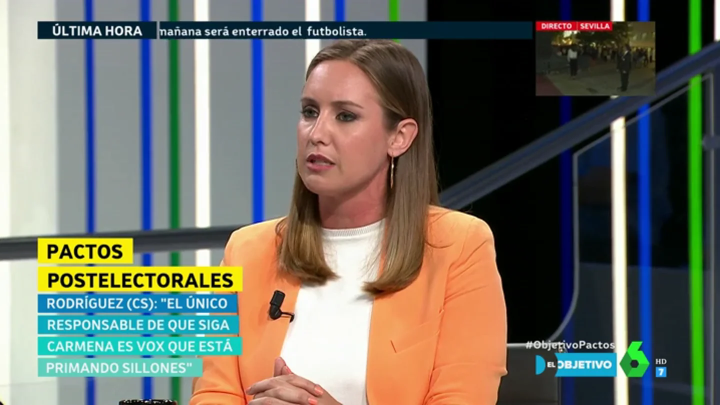 La ambigüedad de Ciudadanos al preguntarles si descartan sentarse con Vox: "No creemos en gobiernos tripartitos" La ambigüedad de Ciudadanos al preguntarles si descartan sentarse con Vox: "No creemos en gobiernos tripartitos"