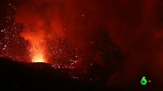 El volcán Etna vuelve a entrar en erupción El volcán Etna vuelve a entrar en erupción
