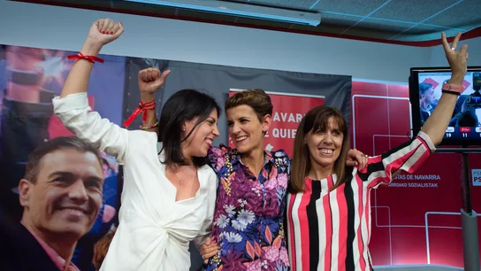María Chivite, Adriana Maldonado y Maite Esporrín en la sede del PSOE-PSN María Chivite, Adriana Maldonado y Maite Esporrín en la sede del PSOE-PSN