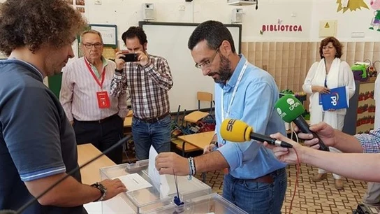 El alcalde de La Línea, Juan Franco El alcalde de La Línea, Juan Franco