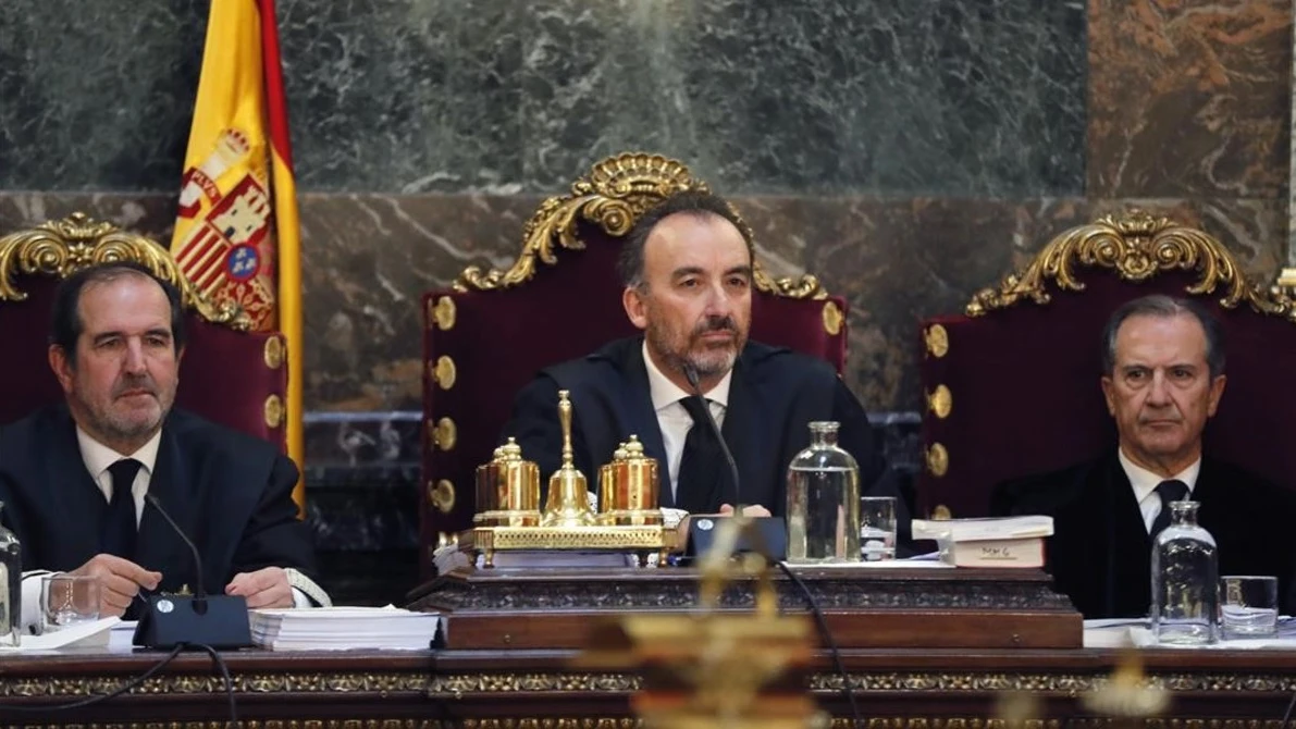 Los tres magistrados del Tribunal Supremo, Andrés Martínez Arrieta, Manuel Marchena y Miguel Colmenero. 