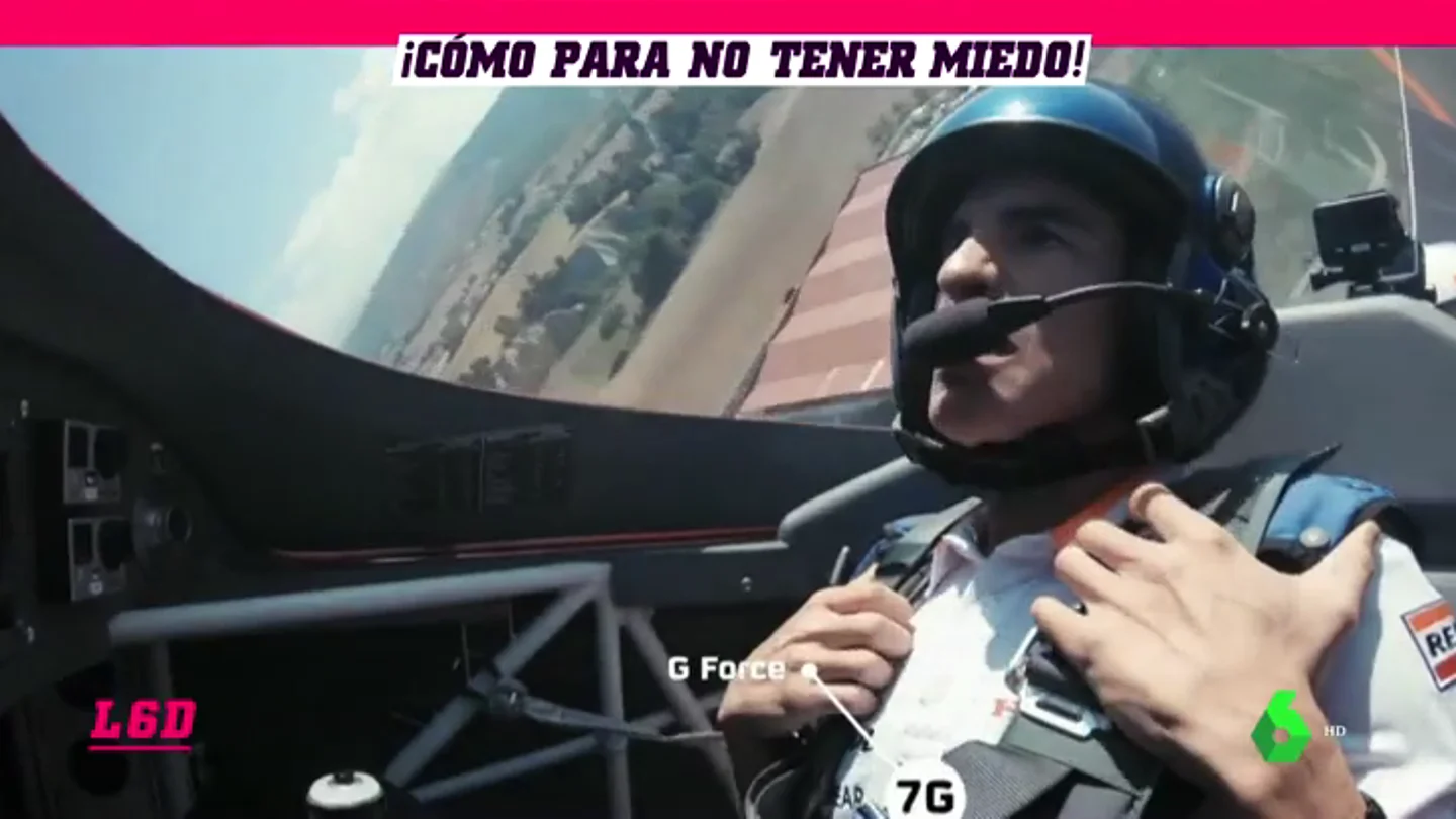 El sufrimiento de Marc Márquez subido al avión de Juan Velarde El sufrimiento de Marc Márquez subido al avión de Juan Velarde