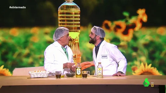 Dani Mateo analiza las contradicciones de los estudios alimenticios: "A este paso me veo friendo patatas en aceite Johnson" Dani Mateo analiza las contradicciones de los estudios alimenticios: "A este paso me veo friendo patatas en aceite Johnson"