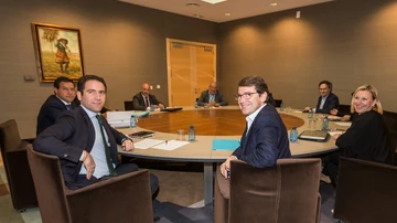 La comisión negociadora del PP de Castilla y León y el comité autonómico de negociación de Ciudadanos