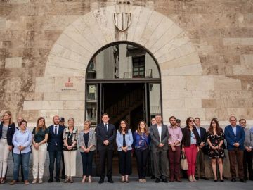 Minuto de silencio por la víctima de Alboraia Minuto de silencio por la víctima de Alboraia