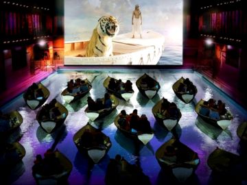 Comer, dormir, bañarse, jugar... todo lo que se puede hacer en una sala de cine Comer, dormir, bañarse, jugar... todo lo que se puede hacer en una sala de cine
