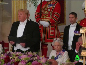 Trump explica 'a lo Chicote' cuál es el menú que ha preparado para sorprender a la reina de Inglaterra Trump explica 'a lo Chicote' cuál es el menú que ha preparado para sorprender a la reina de Inglaterra