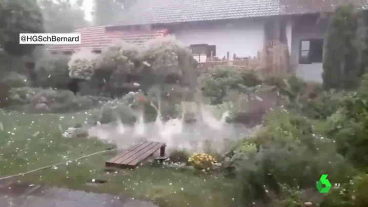 Varios heridos tras una bestial tormenta de granizo en el sur de Alemania