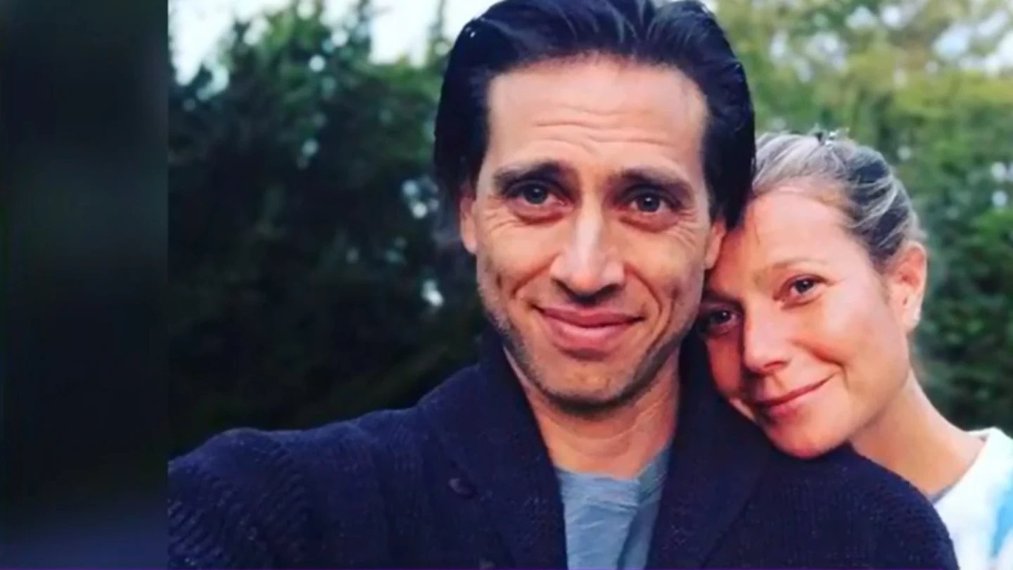 Gwyneth Paltrow y Brad Falchuk Gwyneth Paltrow y Brad Falchuk