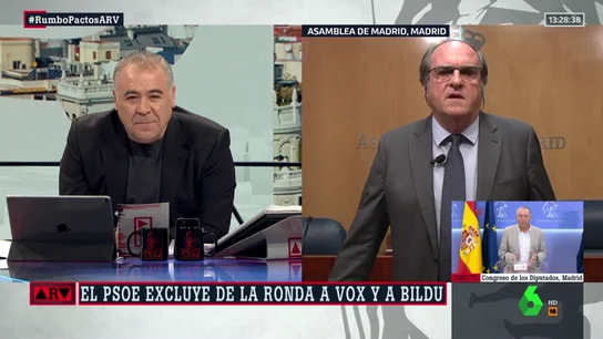 Ángel Gabilondo (PSOE) no tira la tolla en Madrid: "Está muy difícil, creo que ya hay un tripartito" Ángel Gabilondo (PSOE) no tira la tolla en Madrid: "Está muy difícil, creo que ya hay un tripartito"