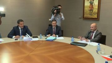 Ciudadanos y PP alcanzan un principio de acuerdo de Gobierno en Castilla y León