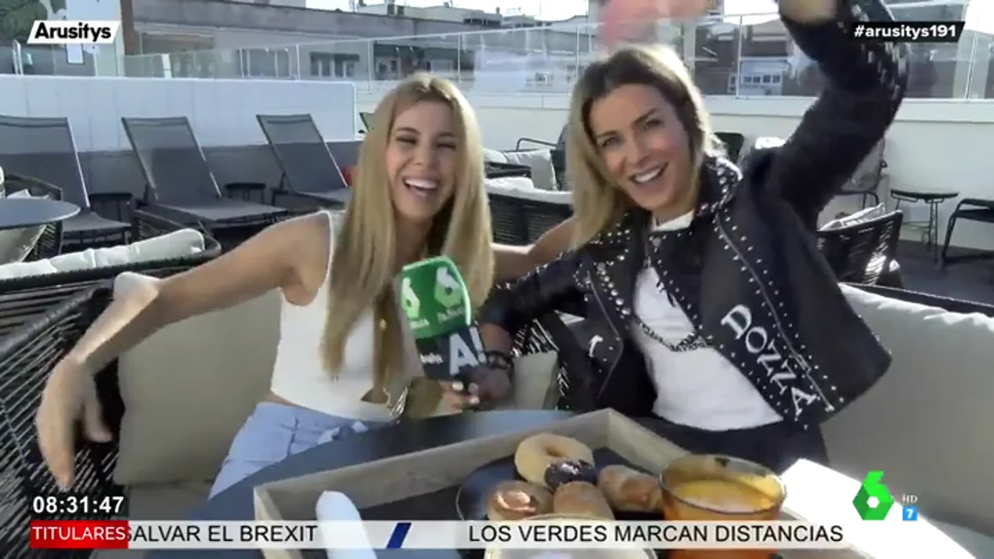 Natalia canta su hit feminista 'De nada' a Bea Jarrín Natalia canta su hit feminista 'De nada' a Bea Jarrín