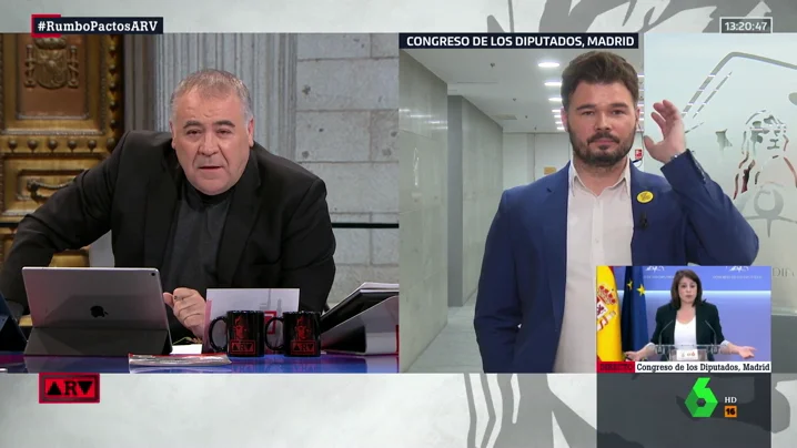 Rufián (ERC) critica que Colau se apoye en Valls y "acepte los votos de quien deportó a 10.000 personas en Francia"