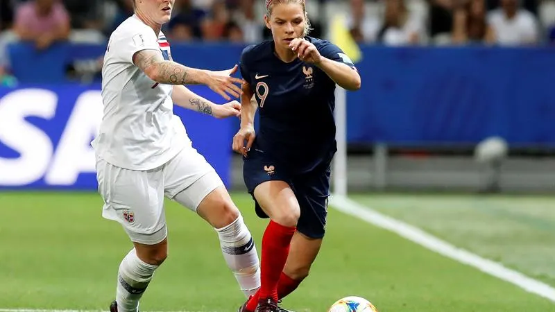 Partido de Francia contra Noruega en el Mundial de fútbol