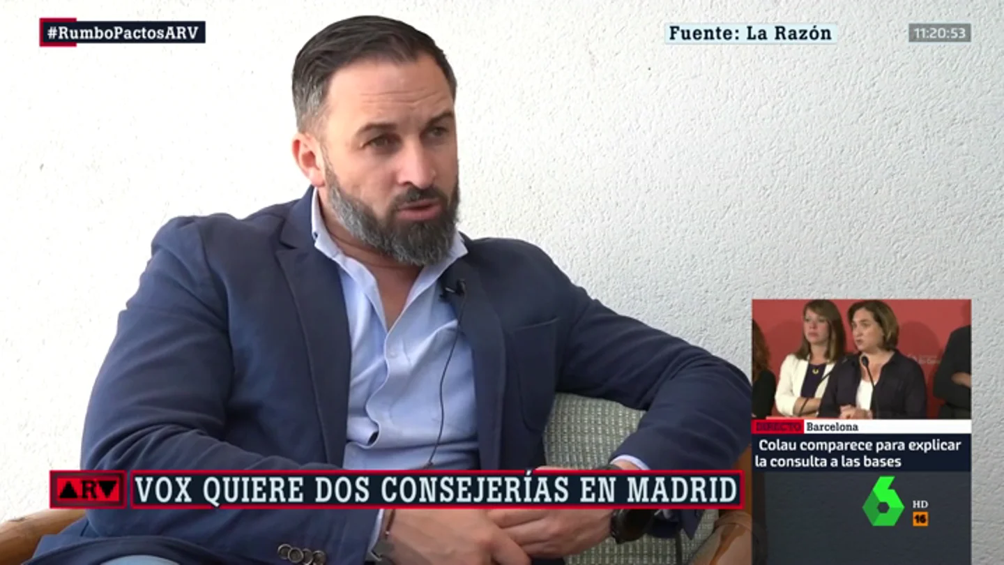 Santiago Abascal presiona a PP y Ciudadanos en Madrid: "Si tienen cuatro consejerías, Vox debe tener dos" Santiago Abascal presiona a PP y Ciudadanos en Madrid: "Si tienen cuatro consejerías, Vox debe tener dos"