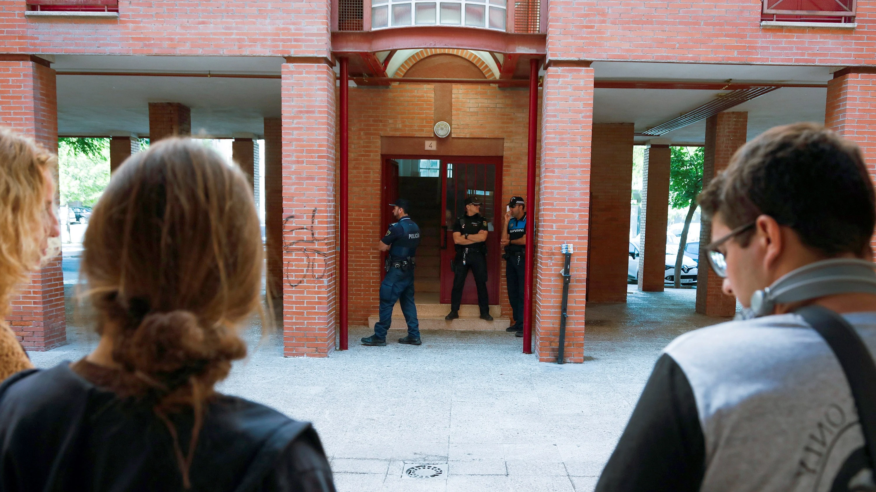 Portal donde ocurrió el crimen de Aranjuez