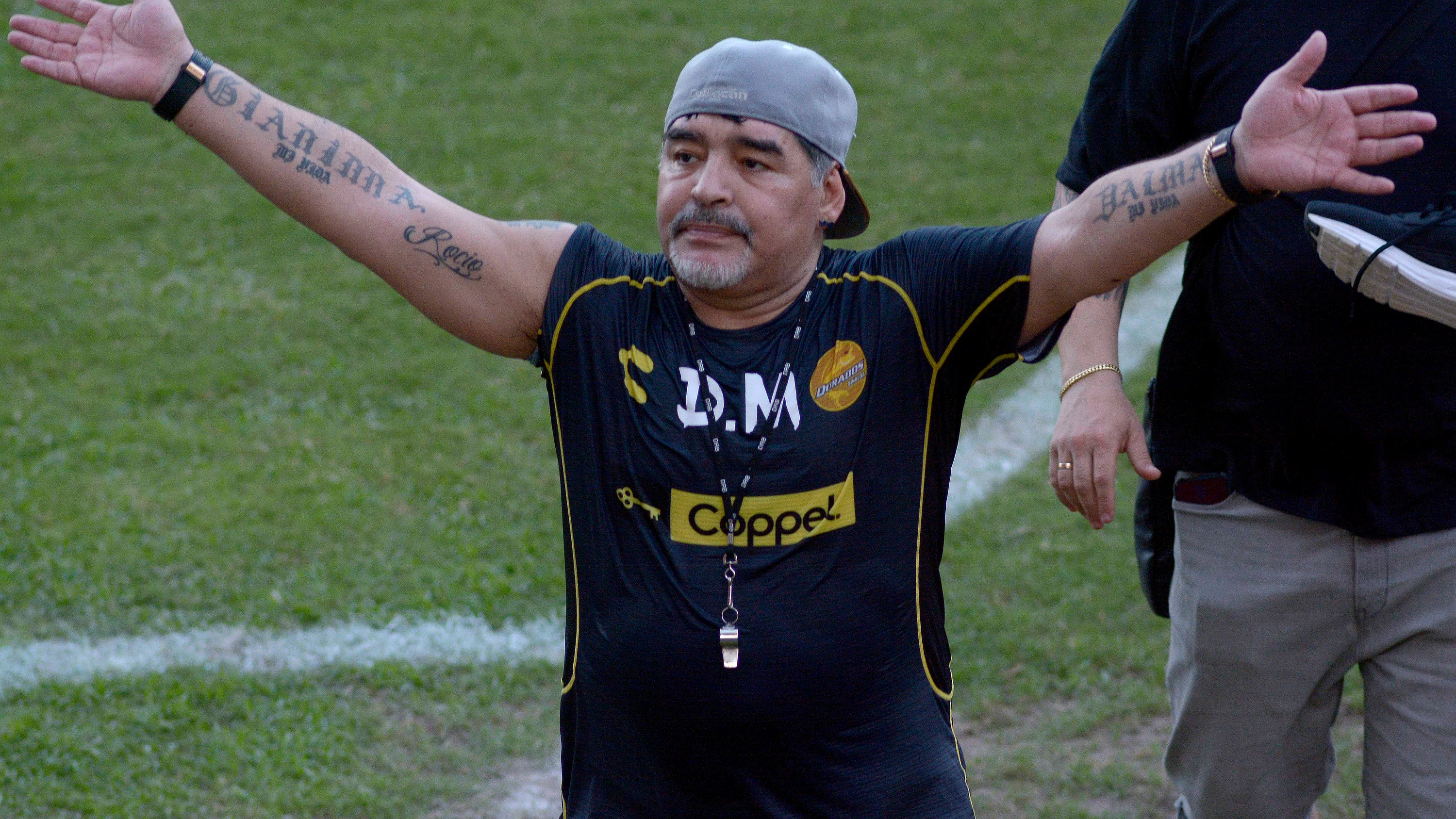 Maradona, durante un partido del Dorados