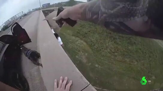 Un hombre protagoniza una espectacular ca&iacute;da de diez metros al tratar de escapar de la Polic&iacute;a