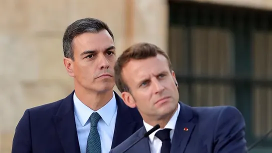 Pedro Sánchez con Macron Pedro Sánchez con Macron