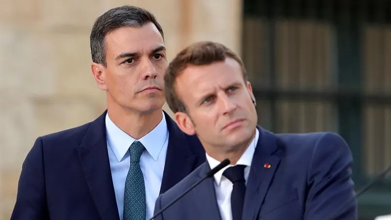 Pedro Sánchez con Macron