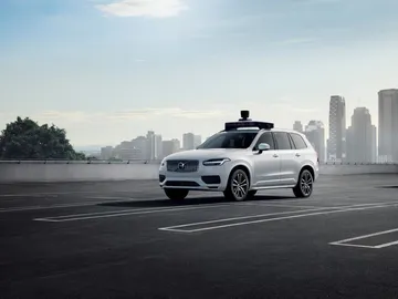 Volvo y Uber presentan su primer coche autónomo Volvo y Uber presentan su primer coche autónomo