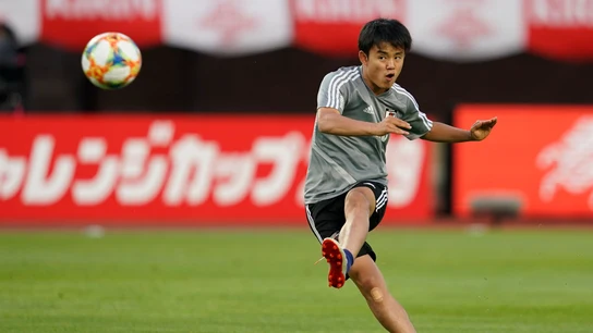 Takefusa Kubo con el Tokyo F.C. Takefusa Kubo con el Tokyo F.C.