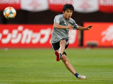 Takefusa Kubo con el Tokyo F.C. Takefusa Kubo con el Tokyo F.C.