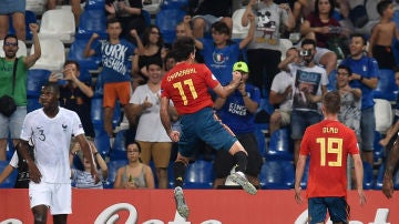 Oyarzabal celebra su gol contra Francia