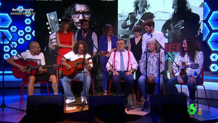 Wyoming toca la guitarra junto a José Mercé y Tomatito para despedir la temporada de El Intermedio: "Nos habéis hecho muy felices"