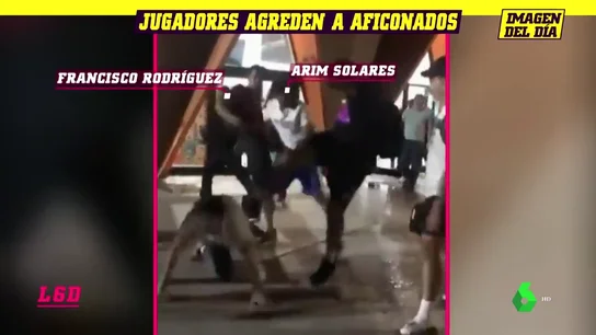 Jugadores de un equipo de baloncesto agreden a aficionados rivales Jugadores de un equipo de baloncesto agreden a aficionados rivales