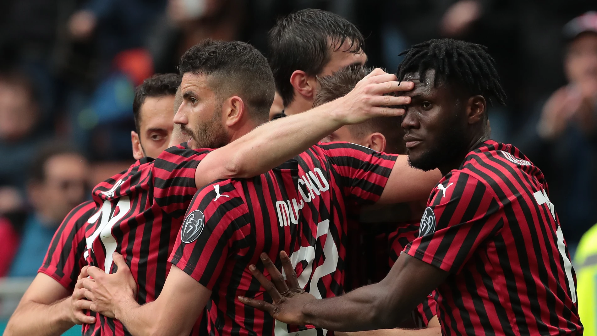 Los jugadores del Milan celebrando un gol ante el Frosinone