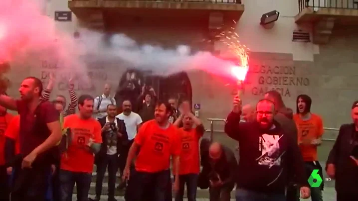 Protestas por el aborto 'in extremis' de la compra de Alcoa en Avilés y A Coruña