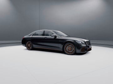 Mercedes-AMG 65 