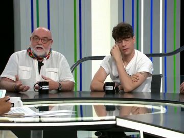 Javier Calvo se emociona en El Objetivo al escuchar los avances que se han conseguido en el colectivo LGTBI Javier Calvo se emociona en El Objetivo al escuchar los avances que se han conseguido en el colectivo LGTBI