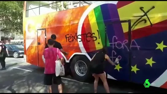 La presidenta del colectivo LGTBI en Madrid condena los ataques a Ciudadanos en el Orgullo de Barcelona y Sevilla La presidenta del colectivo LGTBI en Madrid condena los ataques a Ciudadanos en el Orgullo de Barcelona y Sevilla