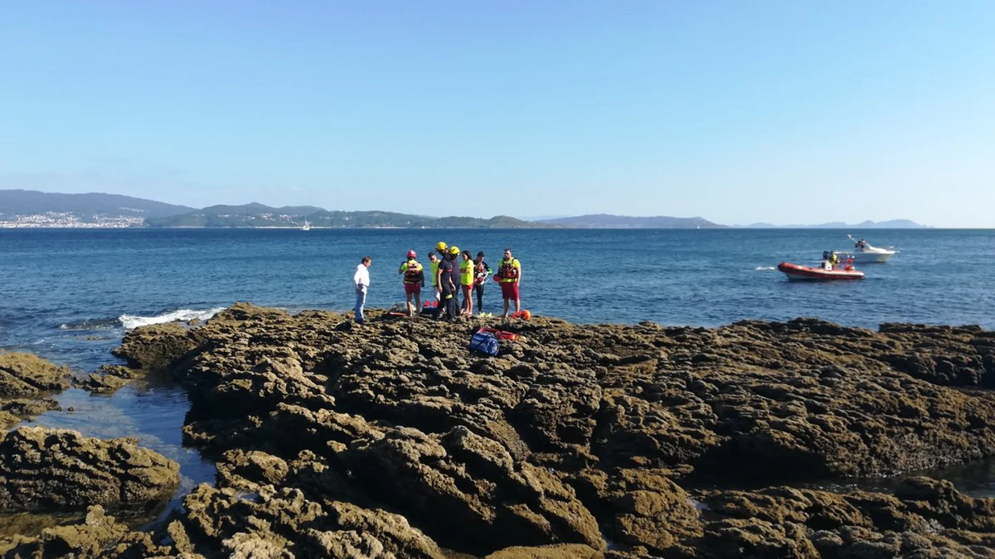 Muere un buzo tras ser golpeado por una embarcación en Sanxenxo, Pontevedra Muere un buzo tras ser golpeado por una embarcación en Sanxenxo, Pontevedra