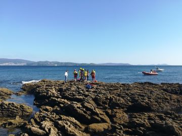 Muere un buzo tras ser golpeado por una embarcación en Sanxenxo, Pontevedra Muere un buzo tras ser golpeado por una embarcación en Sanxenxo, Pontevedra