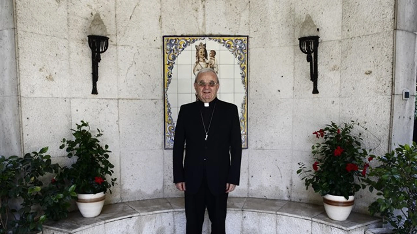 El nuncio Renzo Fratini durante un momento de la entrevista a Europa Press El nuncio Renzo Fratini durante un momento de la entrevista a Europa Press