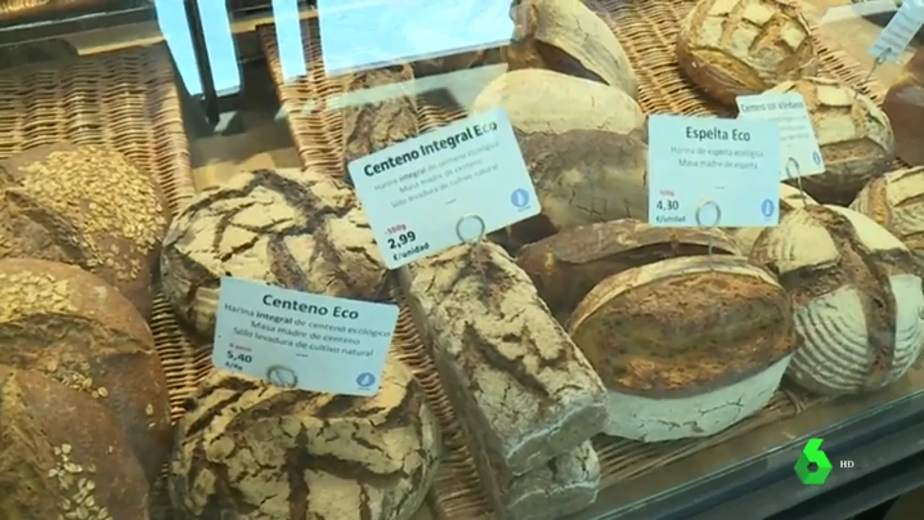 El pan ya es más barato y más sano: comienza a aplicarse la nueva ley