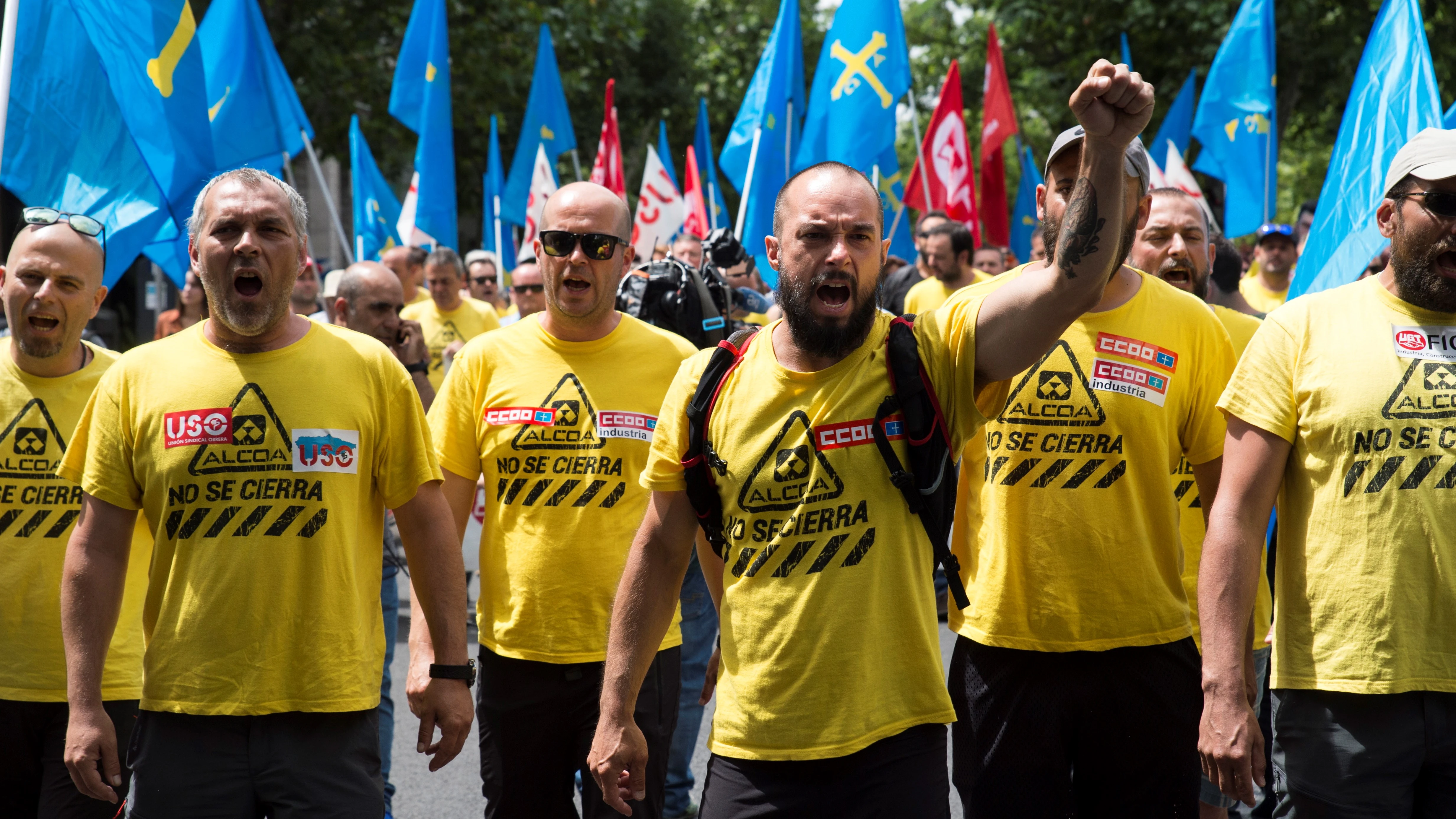 Industria consigue siete días más para negociar la venta de las plantas de Alcoa en España