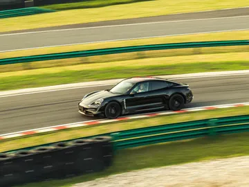 Porsche Taycan Porsche Taycan