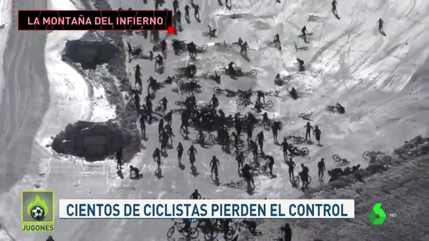 La 'montaña del infierno' de los Alpes: más de mil ciclistas cuesta abajo con brutales accidentes La 'montaña del infierno' de los Alpes: más de mil ciclistas cuesta abajo con brutales accidentes