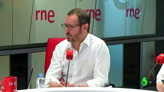 Maroto critica a Vox por bloquear los gobiernos de Murcia y Madrid: "Acaban de llegar a la política y lo primero que hacen es pedir cargos" Maroto critica a Vox por bloquear los gobiernos de Murcia y Madrid: "Acaban de llegar a la política y lo primero que hacen es pedir cargos"