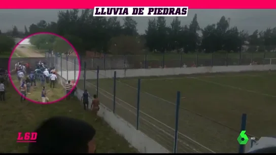 Disparos, pedradas, disturbios... el fútbol argentino, de nuevo protagonista por la violencia Disparos, pedradas, disturbios... el fútbol argentino, de nuevo protagonista por la violencia