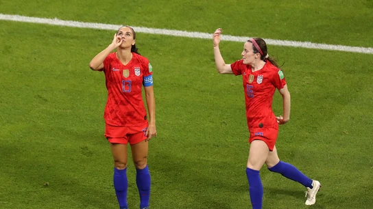 La comentada celebración de Alex Morgan La comentada celebración de Alex Morgan