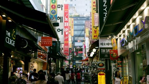 Myenong-dong