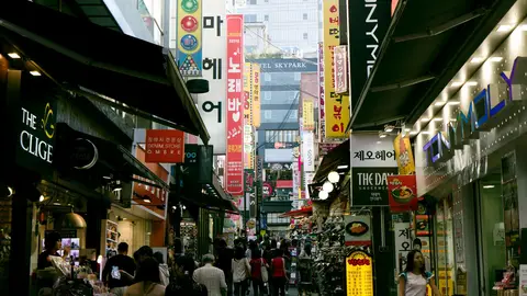 Myenong-dong Myenong-dong